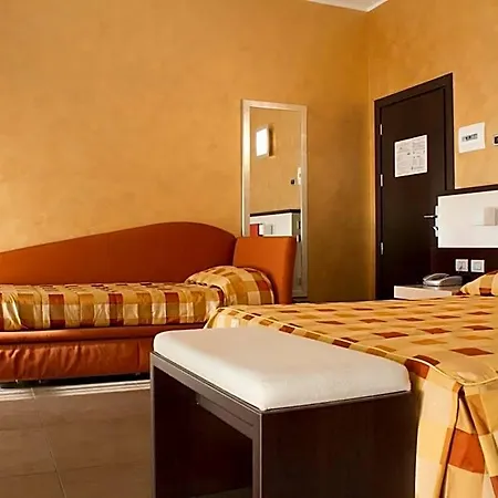 Hotel Dei Nani 3*
